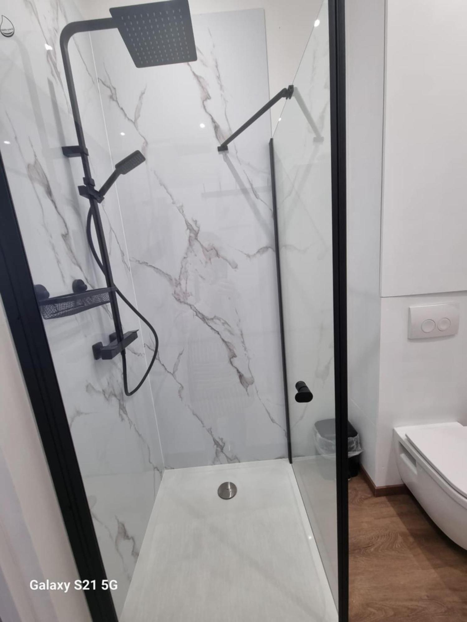Welcome-renovated & Air-conditioned Appartement *