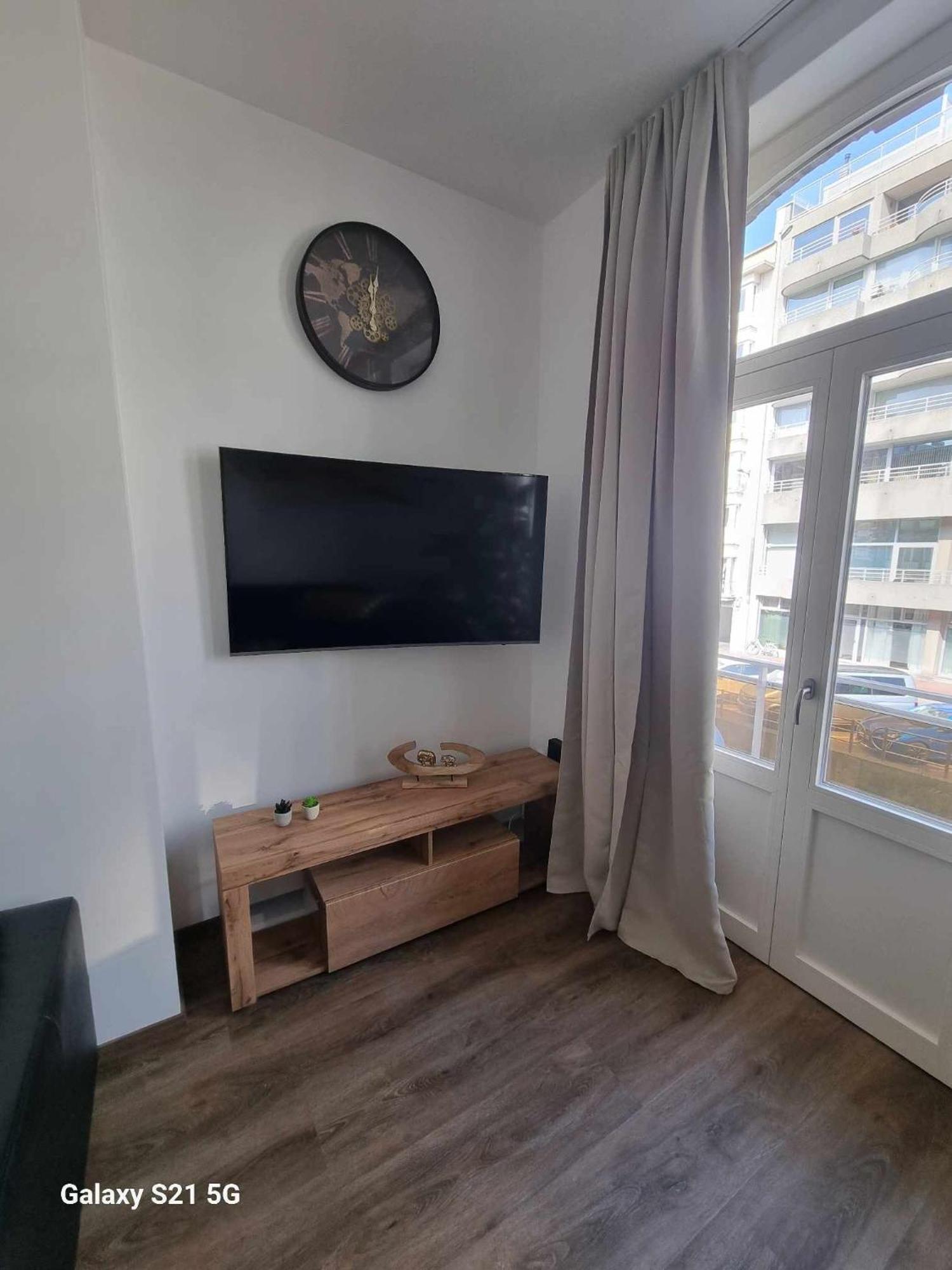 Welcome-renovated & Air-conditioned Appartement *